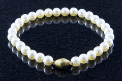 Pearl Bracelet, Gold and Pearl Bracelet, Minimalist Bracelet, Stacking Bracelets, Bridal Bracelet Set, Ivory Pearl