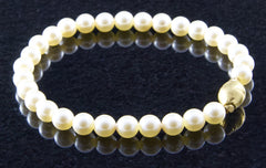 Pearl Bracelet, Gold and Pearl Bracelet, Minimalist Bracelet, Stacking Bracelets, Bridal Bracelet Set, Ivory Pearl