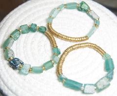 Roman Glass Bracelet: Green & Gold Stacking Stretch Bracelet